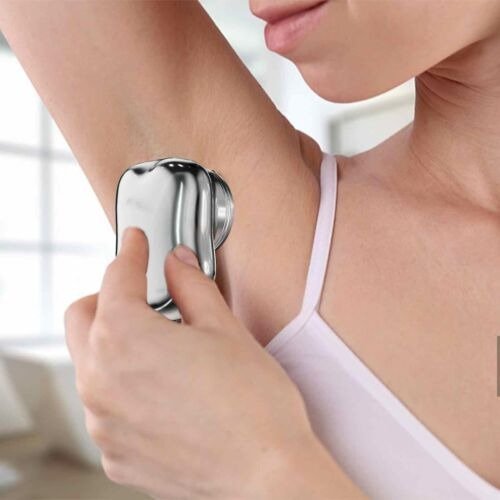 MiniShave™️ A perfectly smooth shave everywhere!