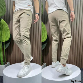 Stretch cargo jeans for men